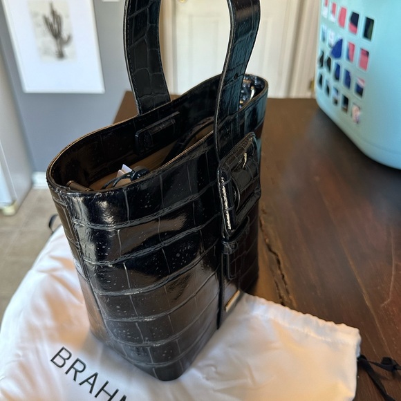 Black Veil Genuine Leather Brahmin Purse - Picture 12 of 13